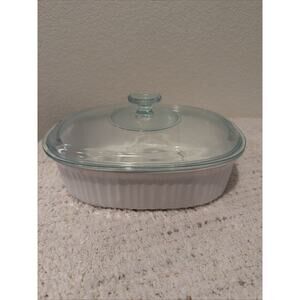 Corning Ware 2 1/2 Quart-2.3 Liter Oval Casserole Dish Pyrex Lid, French White